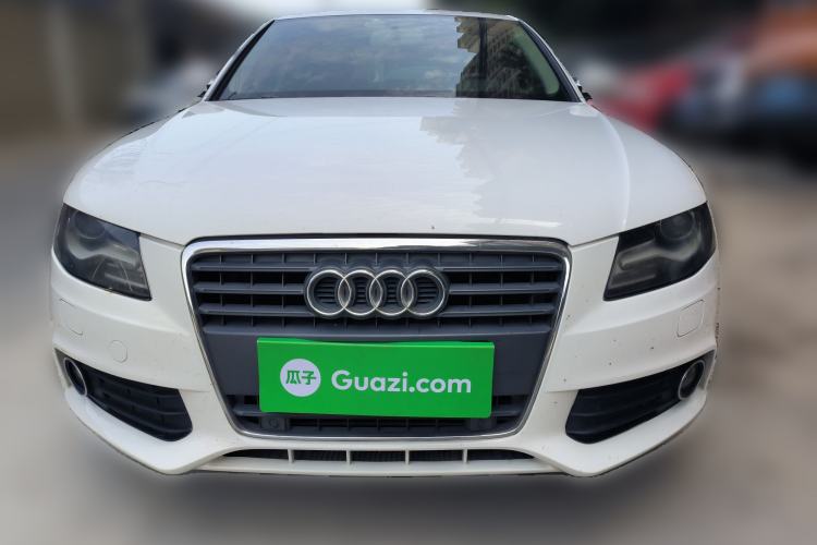 Used Audi A4L 2012 2.0 TFSI automatic Comfort trim level Front
