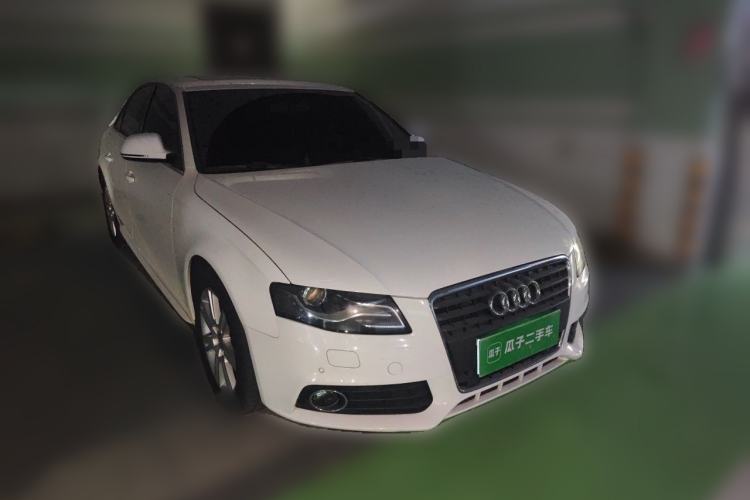 Used Audi A4L 2012 2.0 TFSI Automatic Technology Model Front Right 45 Deg