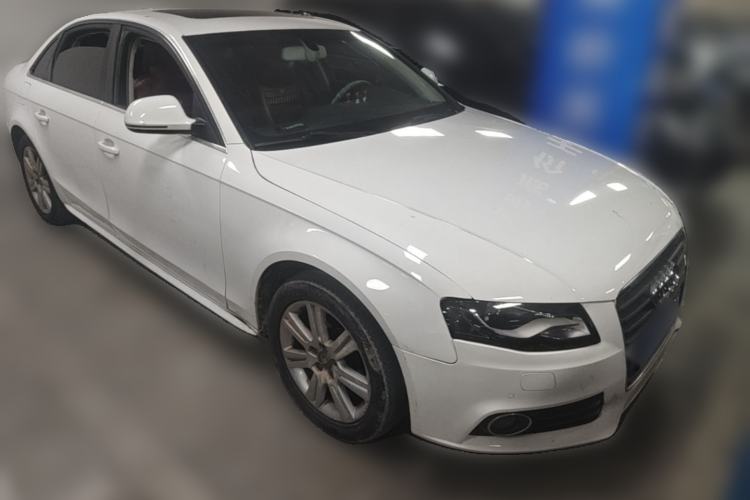 Used Audi A4L 2012 2.0 TFSI Automatic Technology Model Front Right 45 Deg
