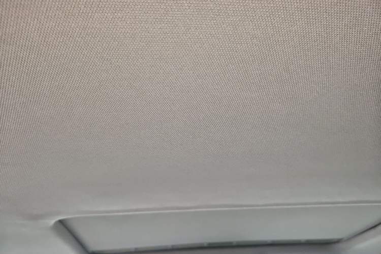 Used Audi A4L 2012 2.0 TFSI automatic Comfort trim level Headliner