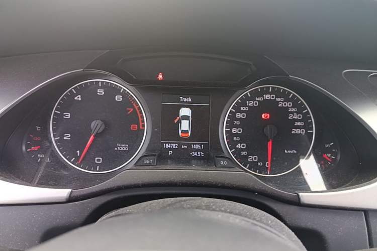 Used Audi A4L 2012 2.0 TFSI Automatic Technology Model Instrument Cluster