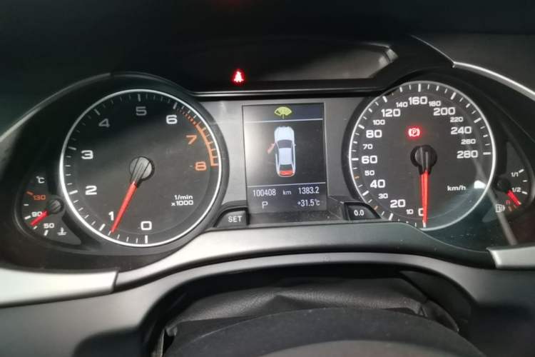 Used Audi A4L 2012 2.0 TFSI Automatic Technology Model Instrument Cluster