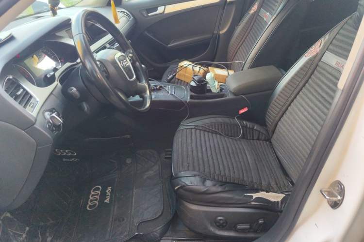 Used Audi A4L 2012 2.0 TFSI automatic standard version Left Front Seat