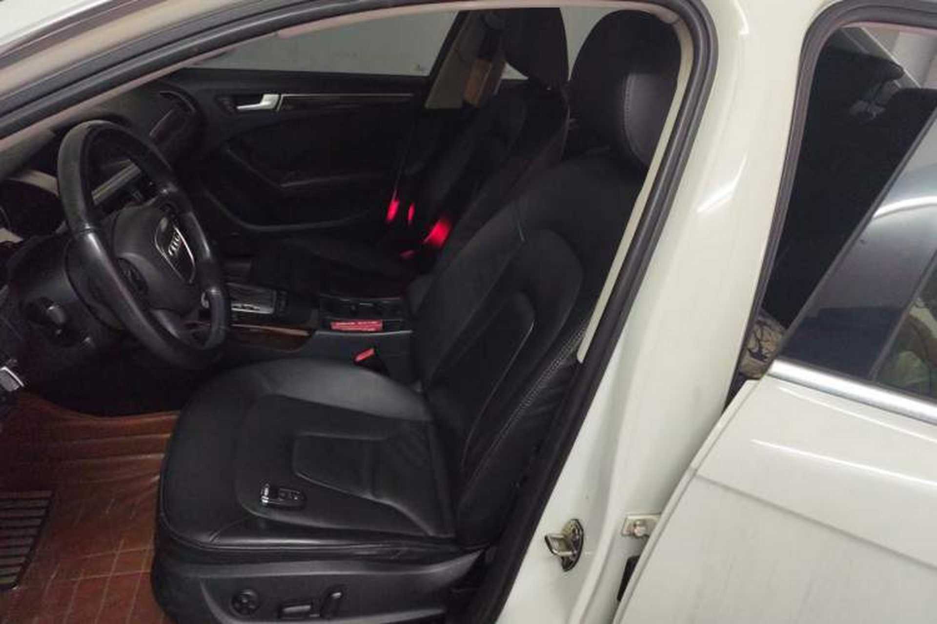 Used Audi A4L 2012 2.0 TFSI automatic Comfort trim level Left Front Seat