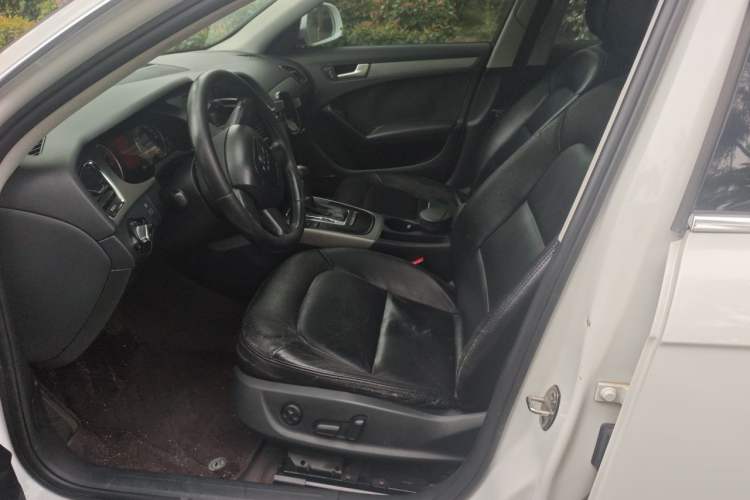 Used Audi A4L 2012 1.8 TFSI Automatic Comfort Model Left Front Seat