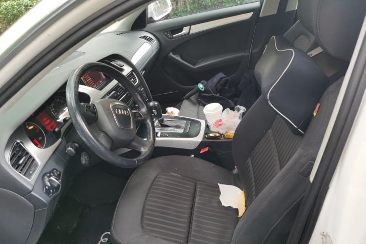 Used Audi A4L 2012 2.0 TFSI automatic standard version Left Front Seat