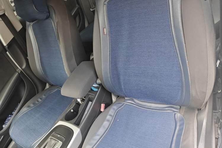Used Audi A4L 2012 2.0 TFSI automatic standard version Left Front Seat