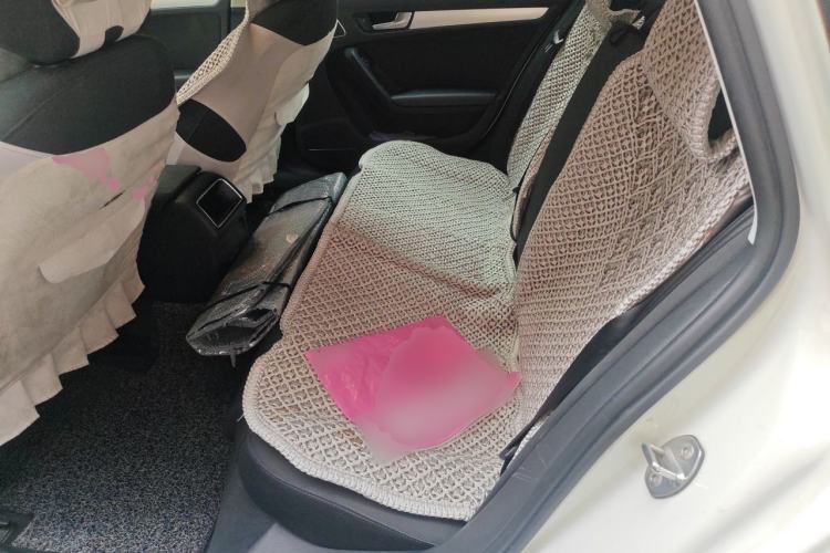 Used Audi A4L 2012 2.0 TFSI automatic standard version Left Rear Seat