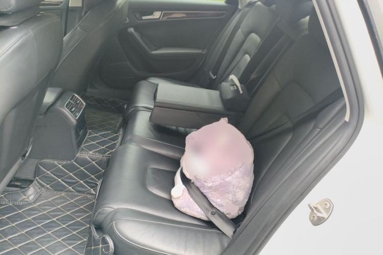 Used Audi A4L 2012 2.0 TFSI Automatic Technology Model Left Rear Seat