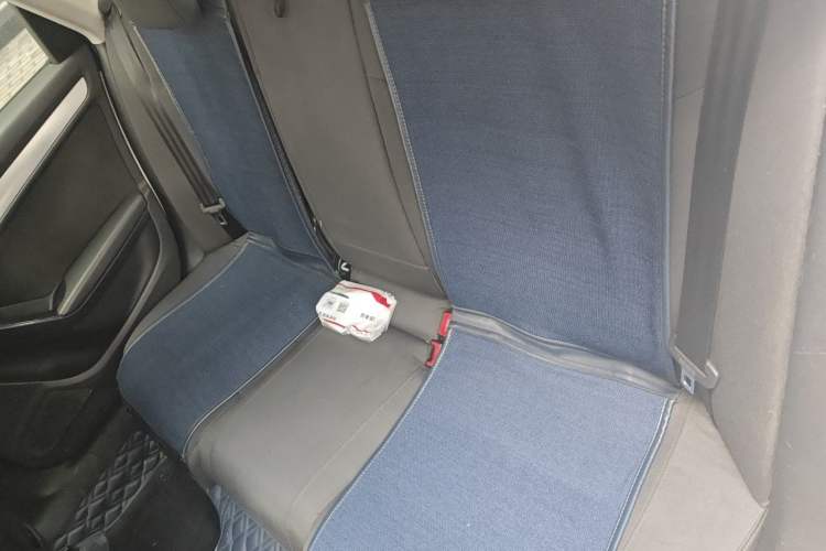 Used Audi A4L 2012 2.0 TFSI automatic standard version Left Rear Seat