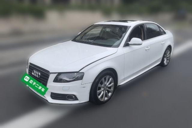 Used Audi A4L 2012 2.0 TFSI automatic Comfort trim level