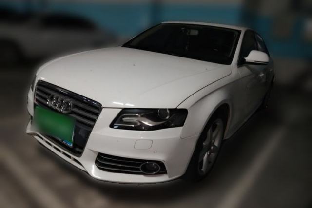 Used Audi A4L 2012 2.0 TFSI automatic Comfort trim level