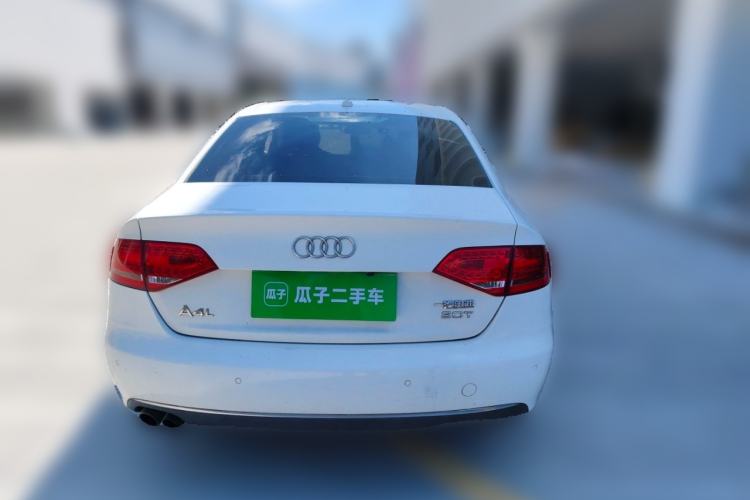 Used Audi A4L 2012 2.0 TFSI automatic standard version Rear