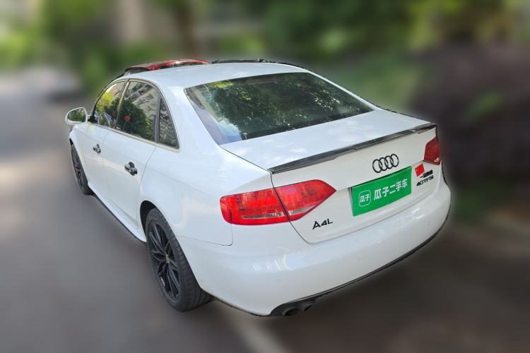 Used Audi A4L 2012 2.0 TFSI automatic Comfort trim level Rear Left 45 Deg