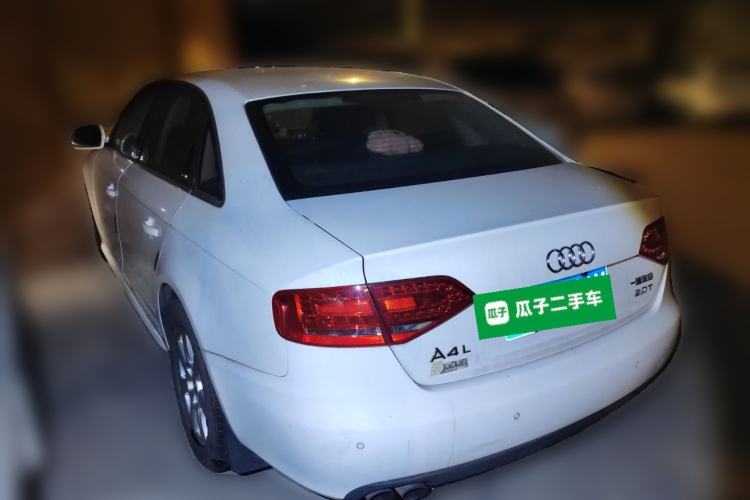 Used Audi A4L 2012 2.0 TFSI automatic Comfort trim level Rear Left 45 Deg