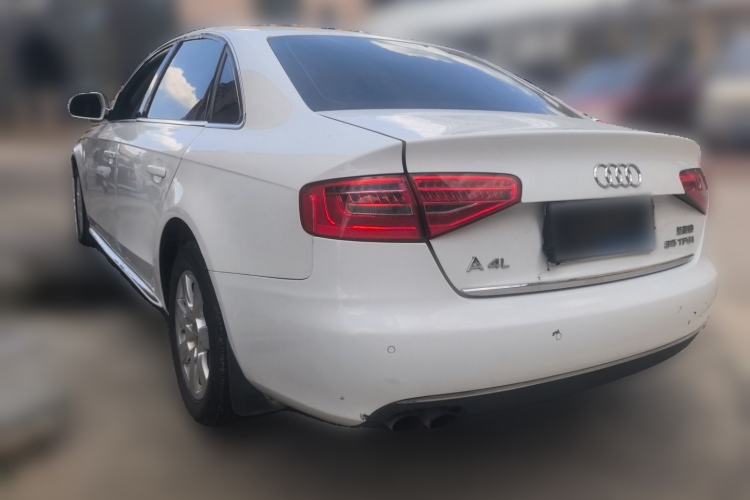 Used Audi A4L 2012 2.0 TFSI automatic Comfort trim level Rear Left 45 Deg