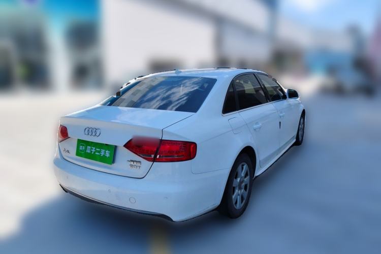 Used Audi A4L 2012 2.0 TFSI automatic standard version Rear Right 45 Deg
