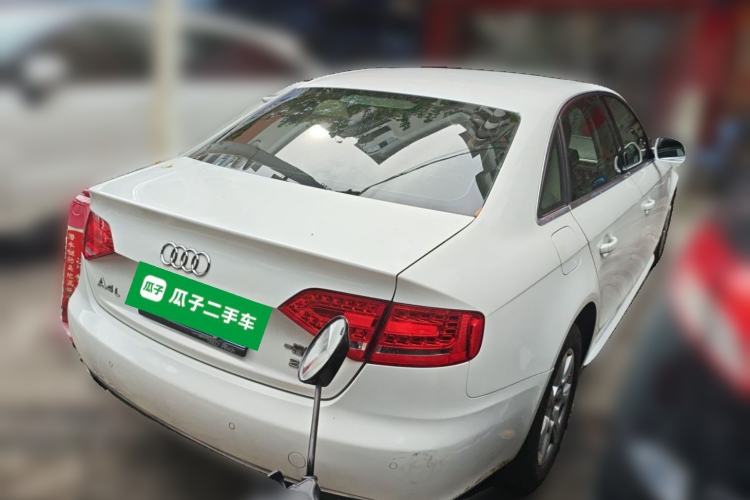 Used Audi A4L 2012 2.0 TFSI automatic Comfort trim level Rear Right 45 Deg