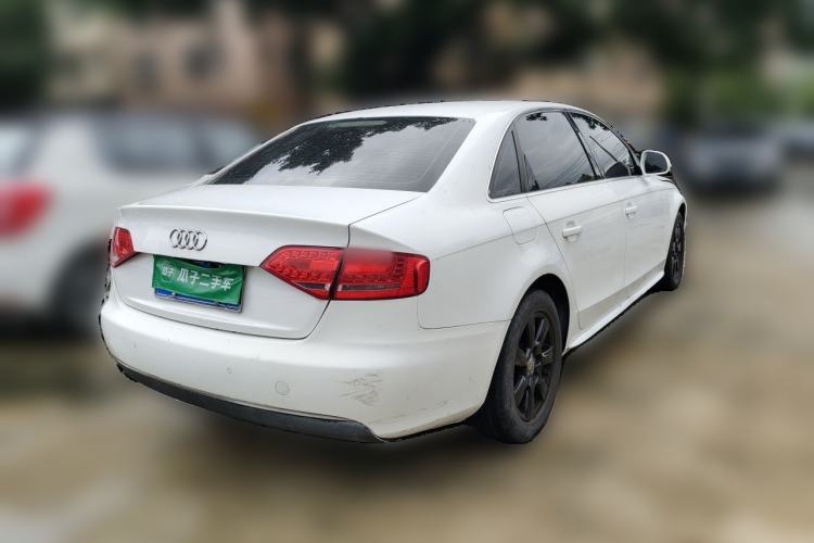Used Audi A4L 2012 2.0 TFSI automatic Comfort trim level Rear Right 45 Deg