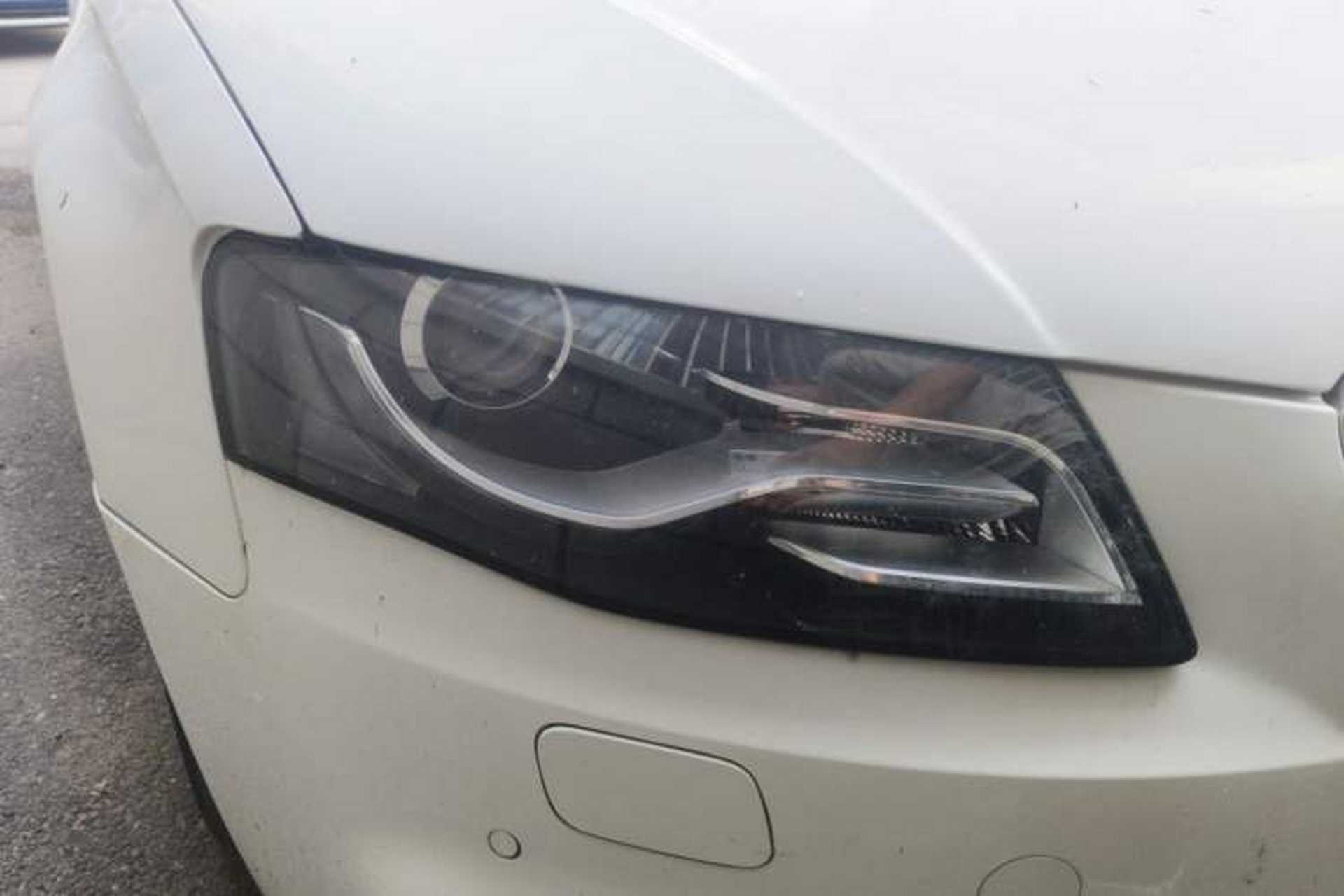 Used Audi A4L 2012 2.0 TFSI automatic standard version Right Front Headlight