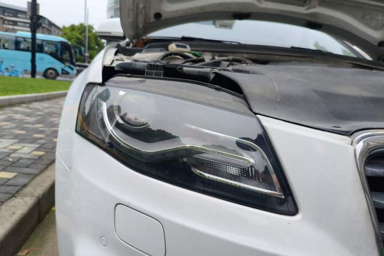 Used Audi A4L 2012 2.0 TFSI Automatic Technology Model Right Front Headlight