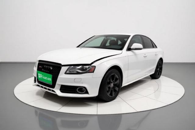 Used Audi A4L 2012 2.0 TFSI automatic Comfort trim level