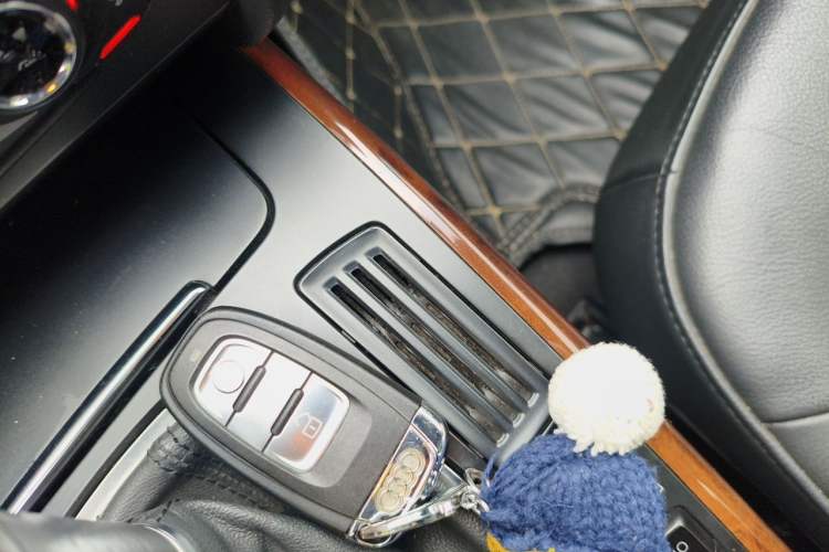 Used Audi A4L 2012 2.0 TFSI Automatic Technology Model Vehicle Key
