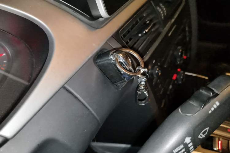 Used Audi A4L 2012 2.0 TFSI automatic standard version Vehicle Key