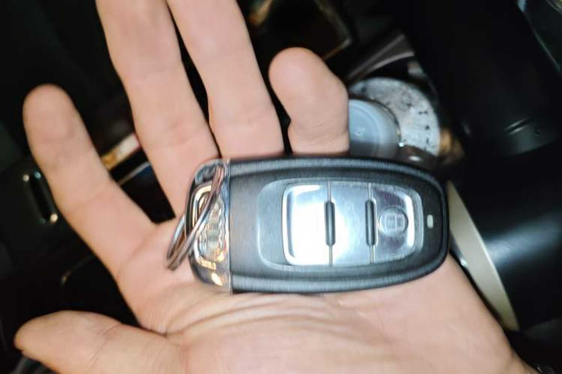 Used Audi A4L 2012 2.0 TFSI Automatic Technology Model Vehicle Key