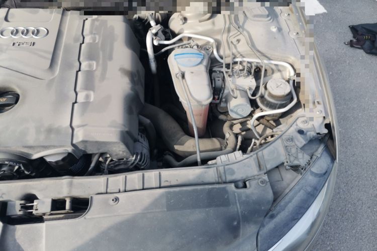 Used Audi A4L 2012 2.0 TFSI Automatic Technology Model Engine Bay Left