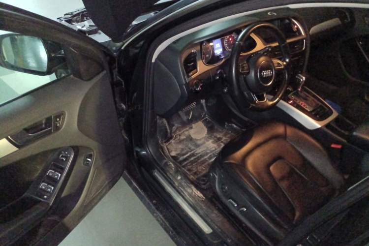 Used Audi A4L 2013 35 TFSI Automatic Standard Model Driver Seat