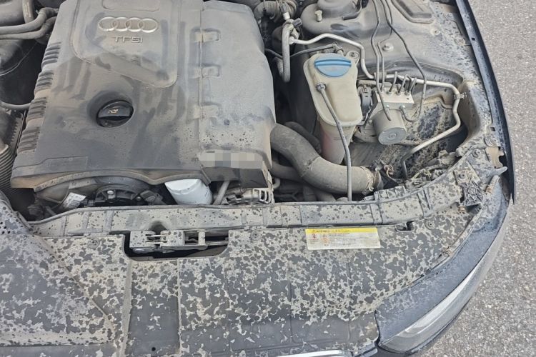 Used Audi A4L 2013 35 TFSI Automatic Standard Model Engine Bay Left