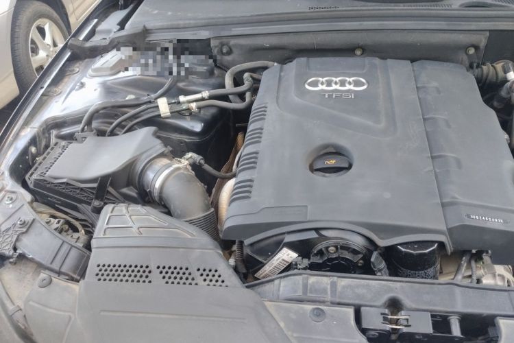 Used Audi A4L 2013 35 TFSI Automatic Technology Edition Engine Bay Right