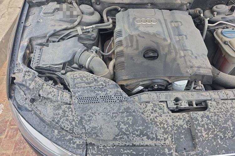Used Audi A4L 2013 35 TFSI Automatic Standard Model Engine Bay Right