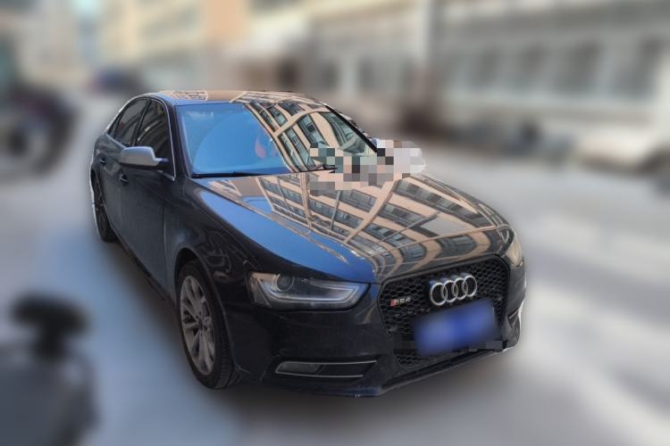 Used Audi A4L 2013 35 TFSI Automatic Standard Model Front Right 45 Deg