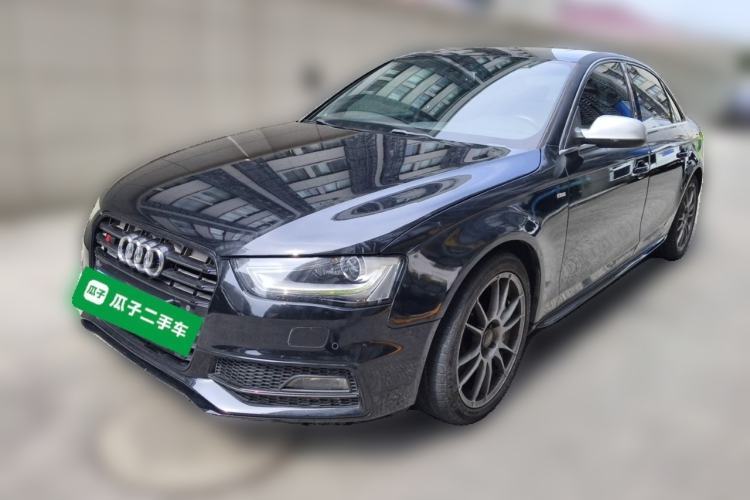 Used Audi A4L 2013 40 TFSI quattro Individual Sport Edition Guazi used car, China used car export, Used car for sale, Used cars, Cheapest cars for sale