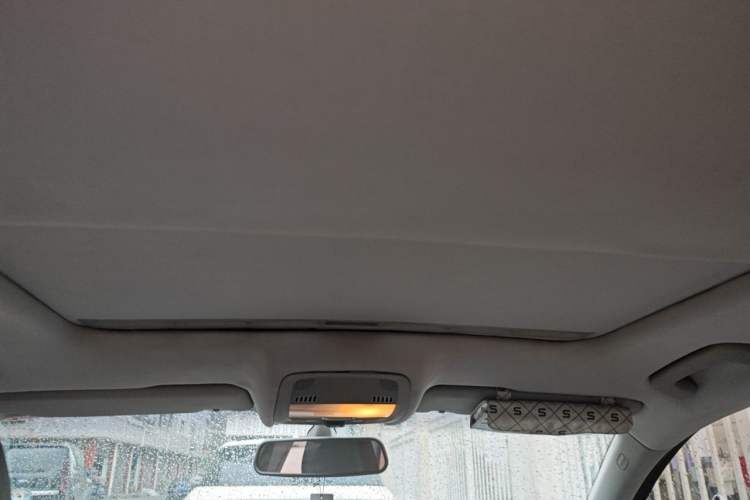 Used Audi A4L 2013 35 TFSI Automatic Comfort Model Headliner