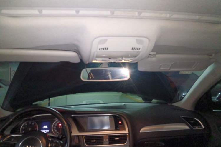 Used Audi A4L 2013 35 TFSI Automatic Standard Model Headliner