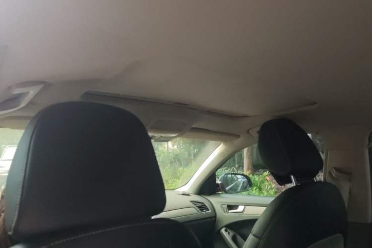 Used Audi A4L 2013 30 TFSI Automatic Comfort Model Headliner