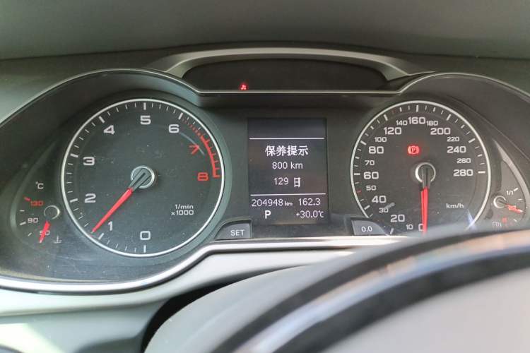 Used Audi A4L 2013 35 TFSI Automatic Standard Model Instrument Cluster
