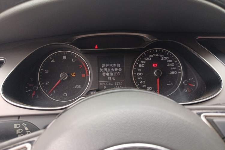 Used Audi A4L 2013 35 TFSI Automatic Standard Model Instrument Cluster