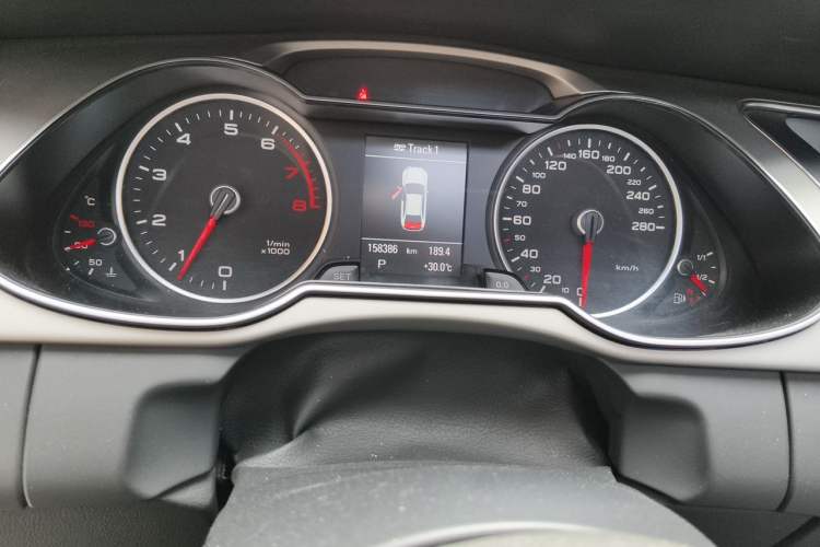 Used Audi A4L 2013 40 TFSI quattro Individual Sport Edition Instrument Cluster