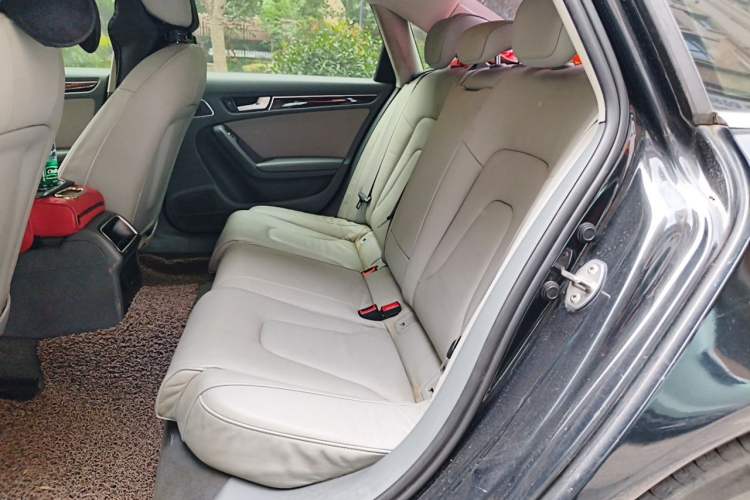 Used Audi A4L 2013 35 TFSI Automatic Standard Model Left Rear Seat