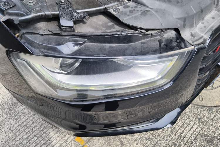 Used Audi A4L 2013 40 TFSI quattro Individual Sport Edition Right Front Headlight
