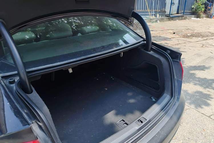 Used Audi A4L 2013 30 TFSI Manual Comfort Model Trunk