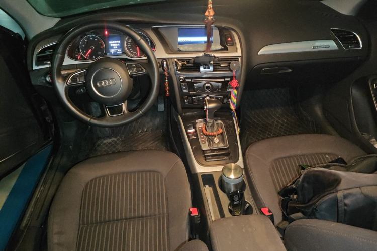 Used Audi A4L 2013 40 TFSI quattro Individual Sport Edition Center Console