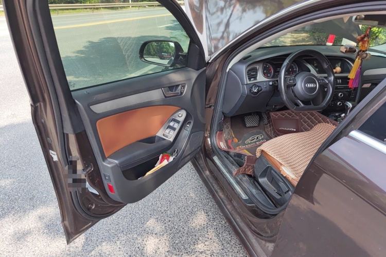 Used Audi A4L 2013 35 TFSI Automatic Standard Model Driver Seat
