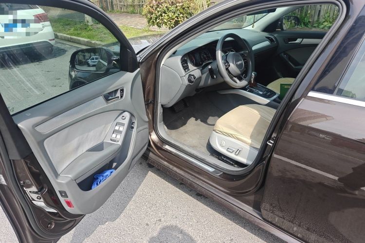 Used Audi A4L 2013 35 TFSI Automatic Standard Model Driver Seat