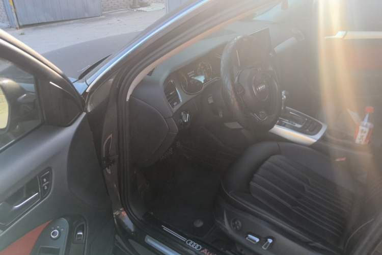 Used Audi A4L 2013 35 TFSI Automatic Standard Model Driver Seat