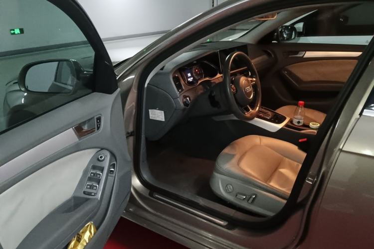Used Audi A4L 2013 35 TFSI Automatic Standard Model Driver Seat